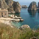Bed & Breakfast La Meridiana 4*